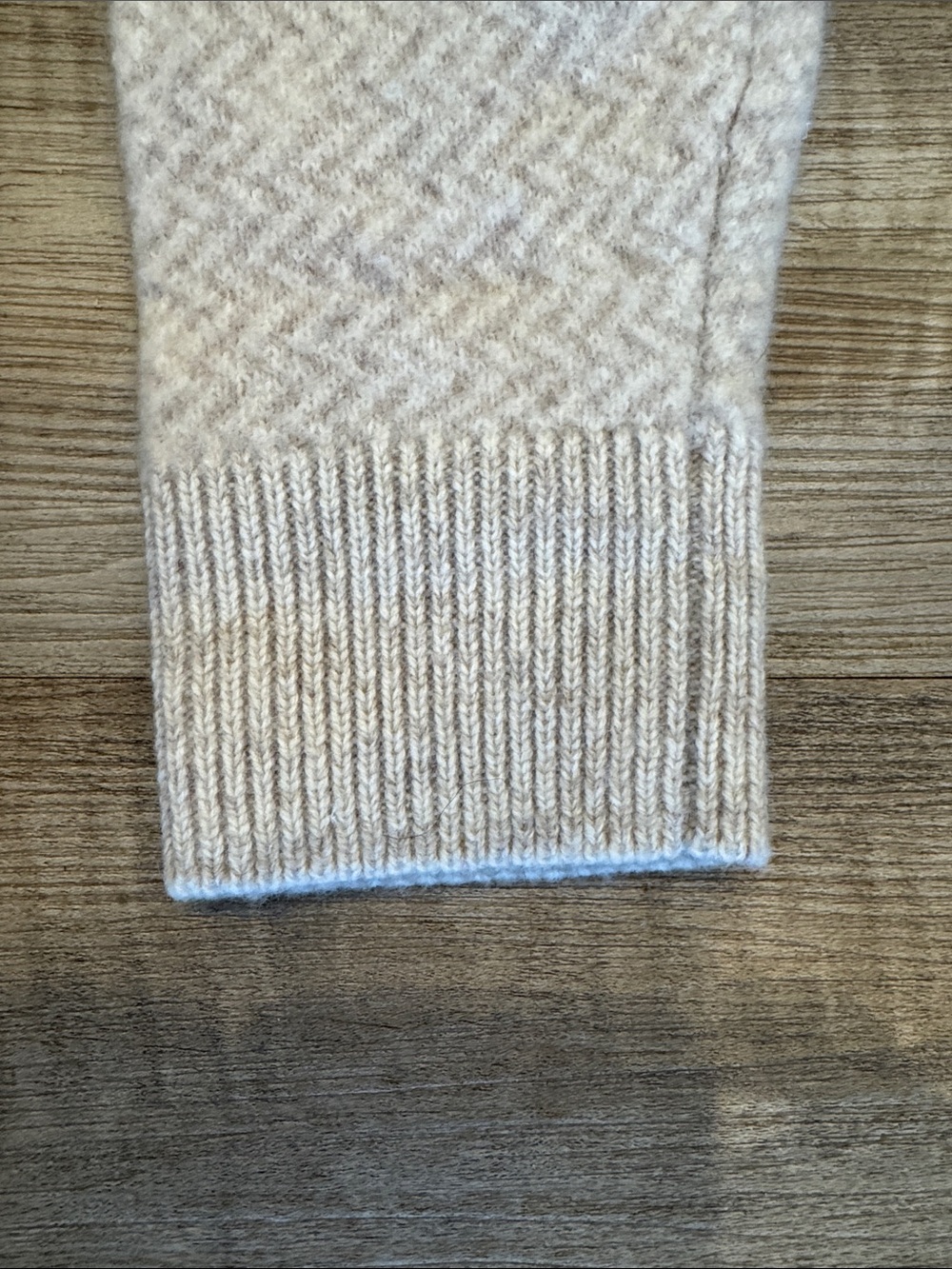 Faherty Donegal Ombre Crewneck Desert Sunset Ombré Herringbone Knit Sweater - Picture 10 of 15